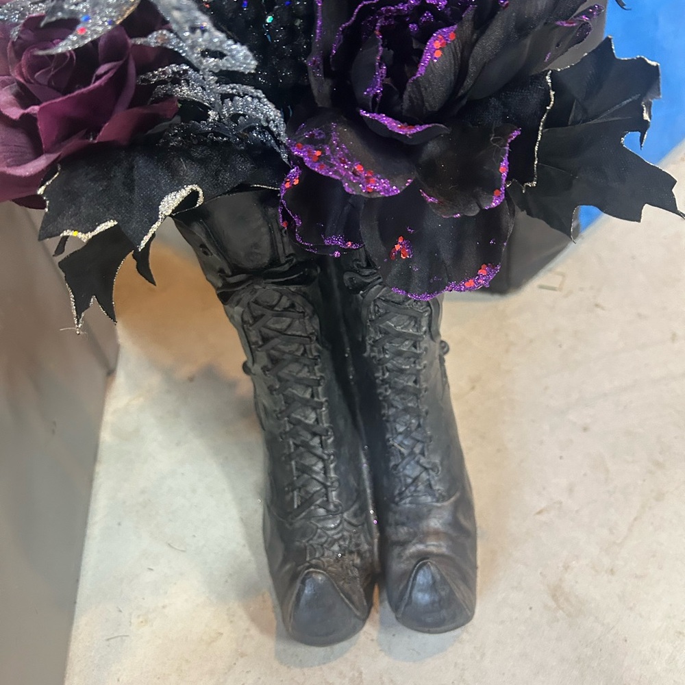 Witch Shoes w/flowers